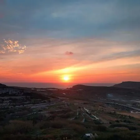 Peaceful 2 Bed, 2 Bath Flat & Breathtaking Views * Mellieħa
