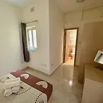 Peaceful 2 Bed, 2 Bath Flat & Breathtaking Views 公寓 梅利哈