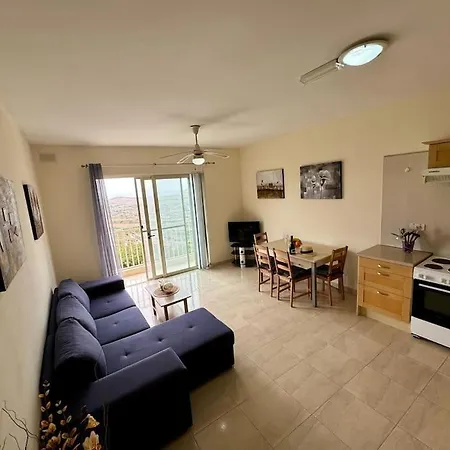 Peaceful 2 Bed, 2 Bath Flat & Breathtaking Views * Mellieha