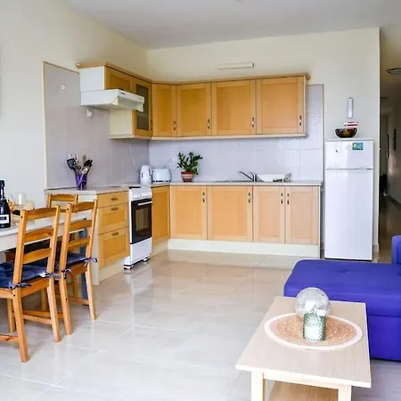 Peaceful 2 Bed, 2 Bath Flat & Breathtaking Views