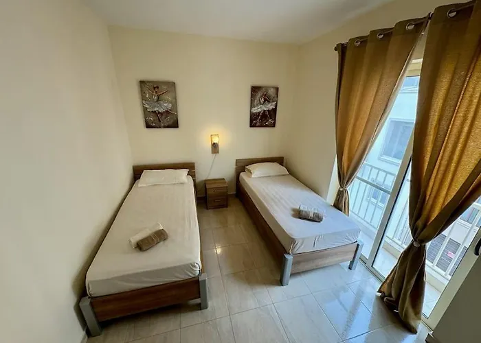 公寓 Peaceful 2 Bed, 2 Bath Flat & Breathtaking Views