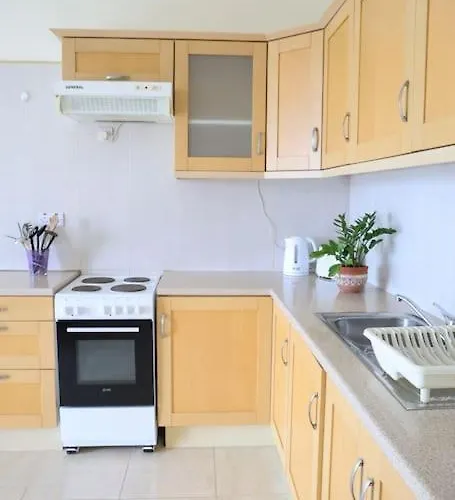 Peaceful 2 Bed, 2 Bath Flat & Breathtaking Views 公寓 梅利哈