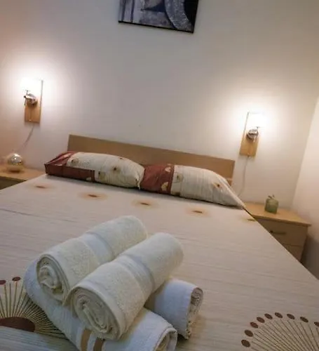 公寓 Peaceful 2 Bed, 2 Bath Flat & Breathtaking Views